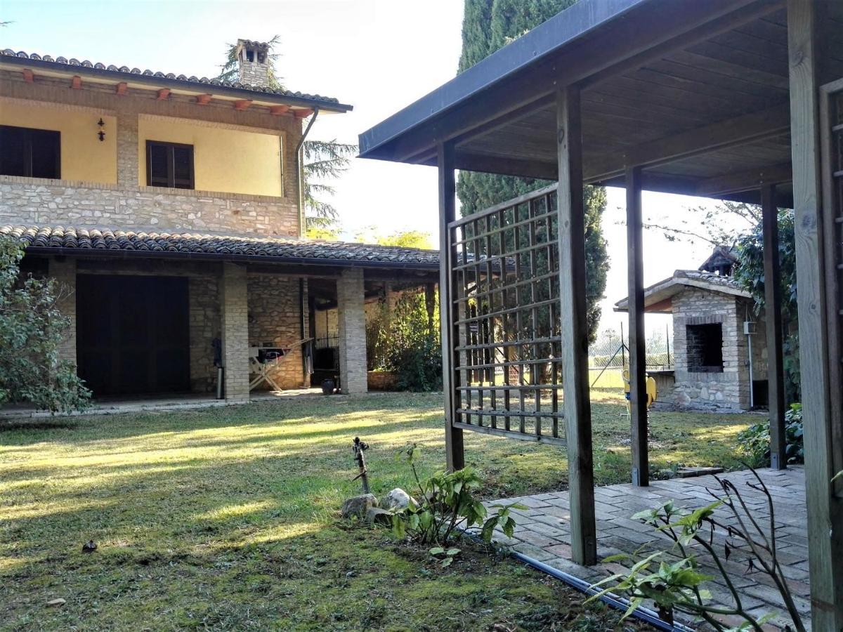Villa Con Piscina Assisi Dış mekan fotoğraf